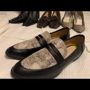 Snake skin flats